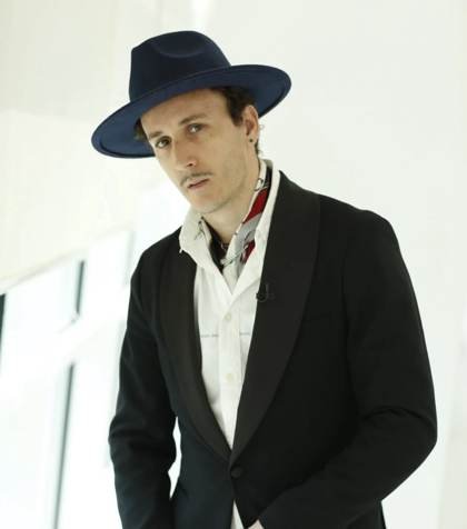 Photoshoot of Denardo Neziri